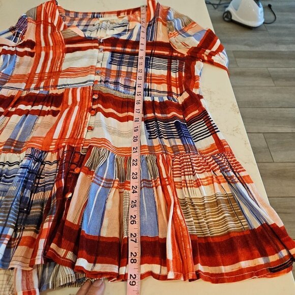 Maeve Anthropologie Lila Tiered Tunic Medium Boho Western Plaid  Top Red Blue - Picture 10 of 10